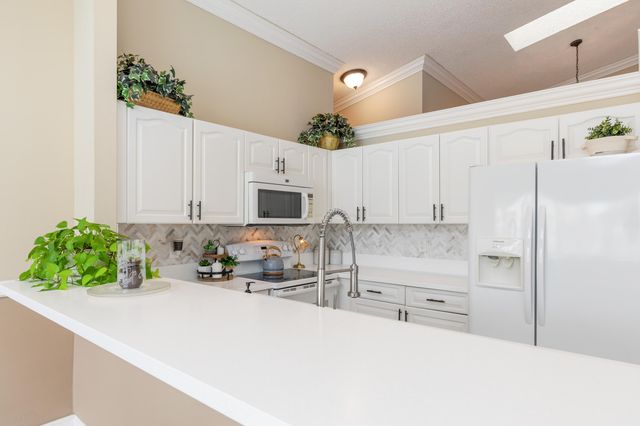 5535 NW 54th Circle, Coconut Creek, FL 33073