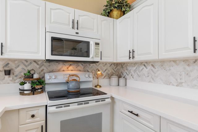 5535 NW 54th Circle, Coconut Creek, FL 33073