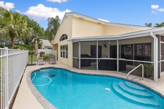 5535 NW 54th Circle, Coconut Creek, FL 33073