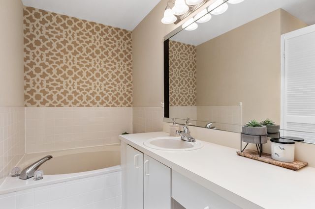 5535 NW 54th Circle, Coconut Creek, FL 33073