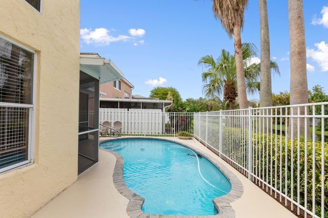 5535 NW 54th Circle, Coconut Creek, FL 33073