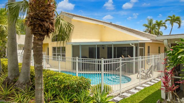 5535 NW 54th Circle, Coconut Creek, FL 33073