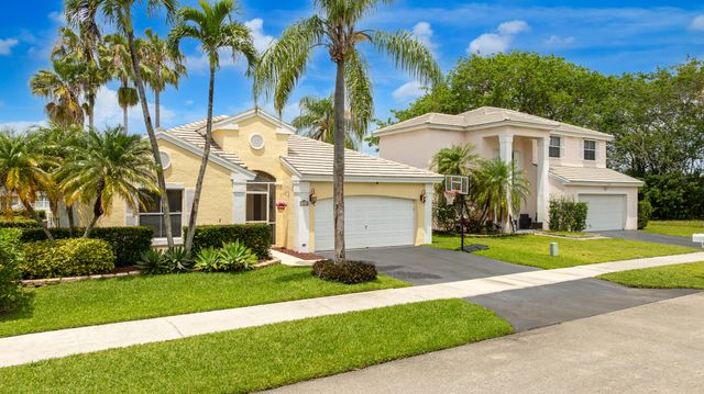 5535 NW 54th Circle, Coconut Creek, FL 33073
