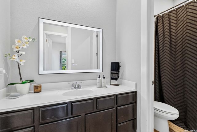 3731 Avia Oaks, San Antonio, TX 78259