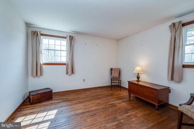 215 E SPRUCE ST, Gilbertsville, PA 19525