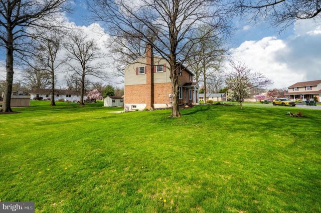 215 E SPRUCE ST, Gilbertsville, PA 19525