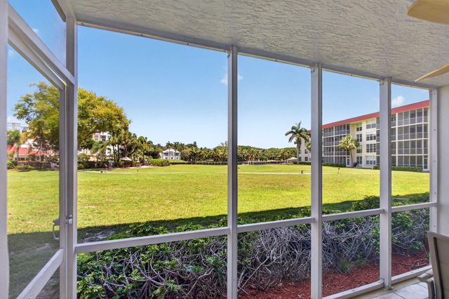 3150 NE 48th Court 104, Lighthouse Point, FL 33064