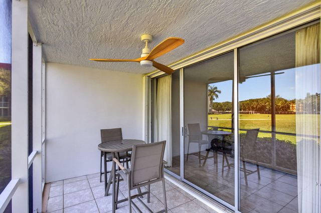 3150 NE 48th Court 104, Lighthouse Point, FL 33064