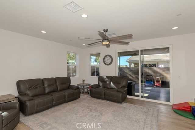 7082 Mallow Drive 2, Fontana, CA 92336