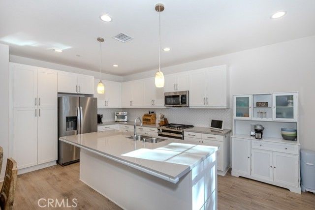 7082 Mallow Drive 2, Fontana, CA 92336