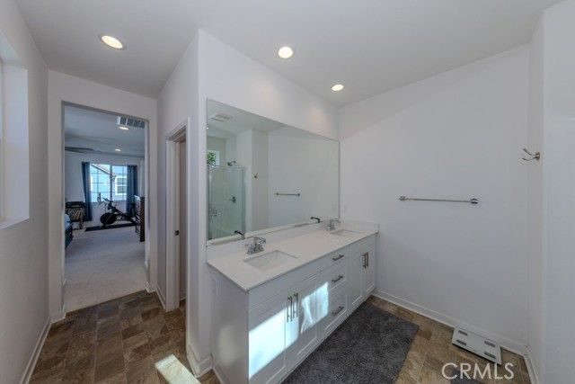 7082 Mallow Drive 2, Fontana, CA 92336