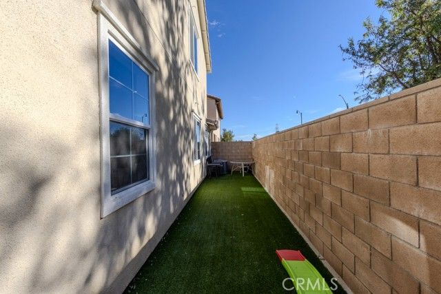 7082 Mallow Drive 2, Fontana, CA 92336