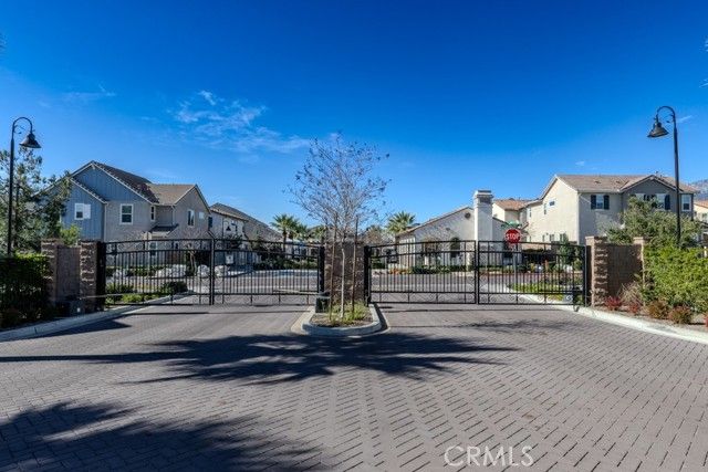 7082 Mallow Drive 2, Fontana, CA 92336