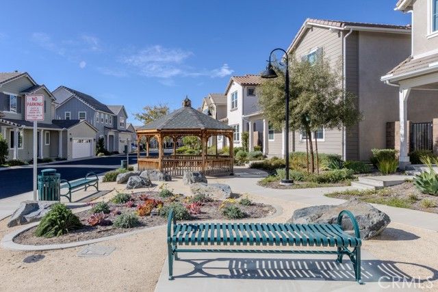 7082 Mallow Drive 2, Fontana, CA 92336