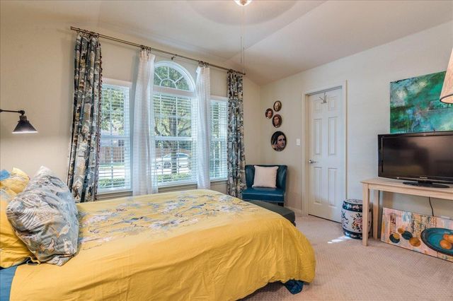 471 Limestone TRL, Austin, TX 78737