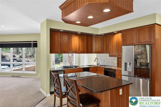 3190 Sheffield Drive, Emmaus Boro, PA 18049