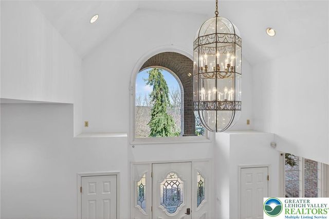3190 Sheffield Drive, Emmaus Boro, PA 18049