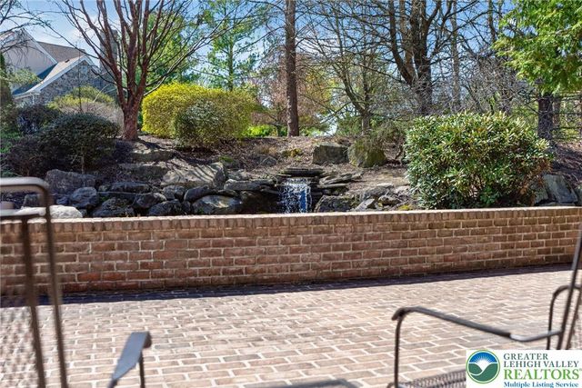 3190 Sheffield Drive, Emmaus Boro, PA 18049