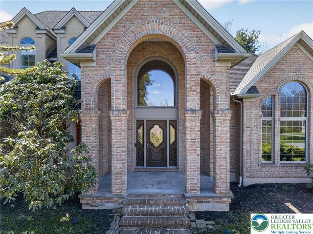 3190 Sheffield Drive, Emmaus Boro, PA 18049