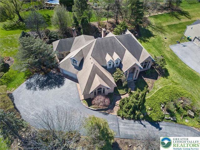 3190 Sheffield Drive, Emmaus Boro, PA 18049