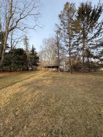 58 Coram Swezeytown Road, Middle Island, NY 11953