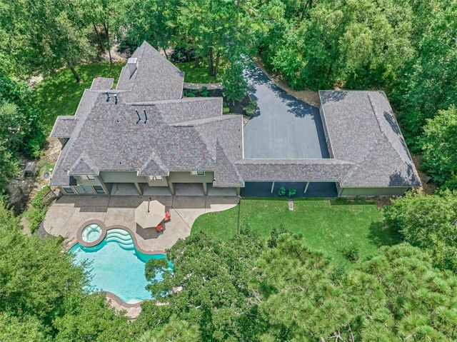 12004 White Oak Run, Conroe, TX 77385