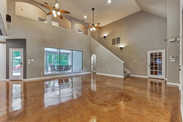 12004 White Oak Run, Conroe, TX 77385