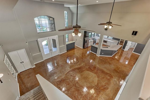 12004 White Oak Run, Conroe, TX 77385
