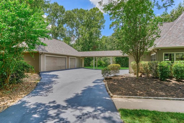 12004 White Oak Run, Conroe, TX 77385