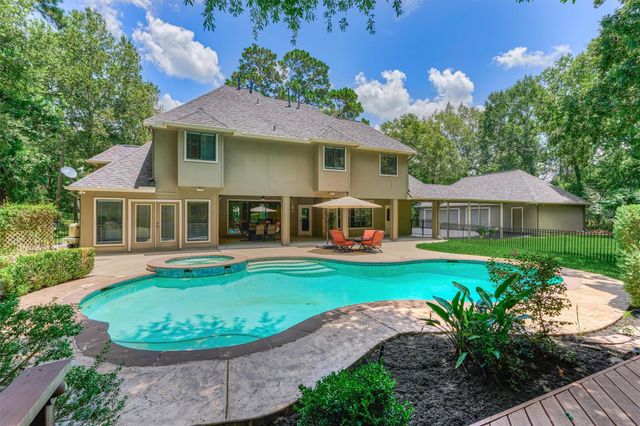 12004 White Oak Run, Conroe, TX 77385
