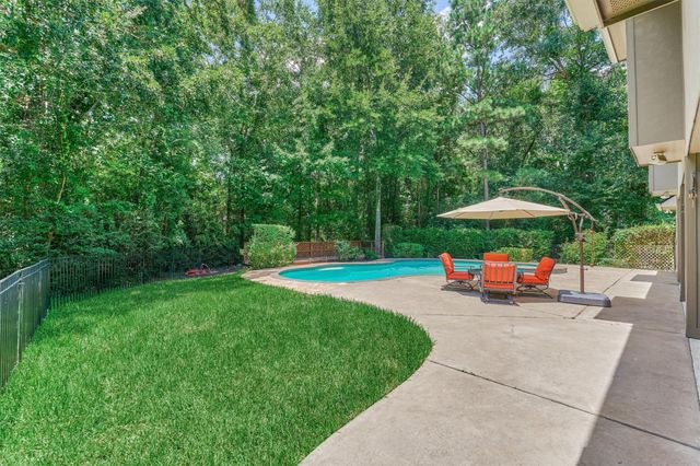 12004 White Oak Run, Conroe, TX 77385