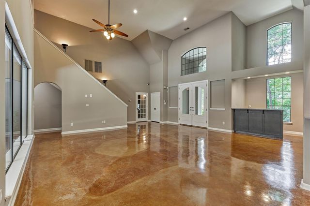 12004 White Oak Run, Conroe, TX 77385