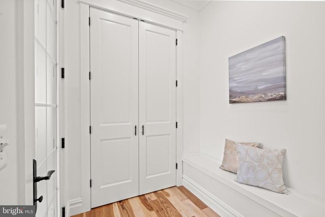 9216 SHELTON ST, Bethesda, MD 20817