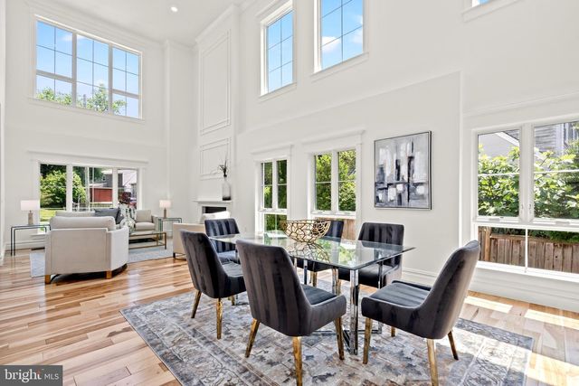 9216 SHELTON ST, Bethesda, MD 20817