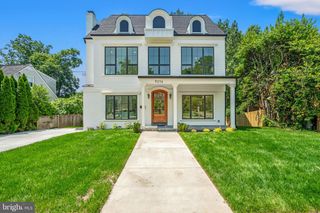 9216 SHELTON ST, Bethesda, MD 20817