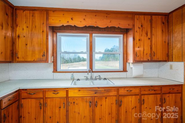 897 Calloway Road, Lincolnton, NC 28092