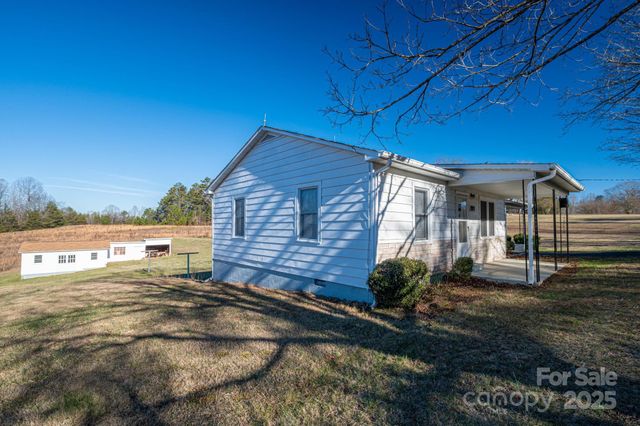 897 Calloway Road, Lincolnton, NC 28092