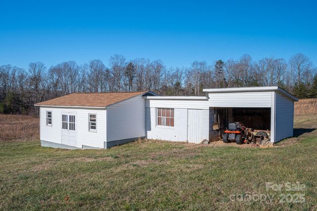 897 Calloway Road, Lincolnton, NC 28092