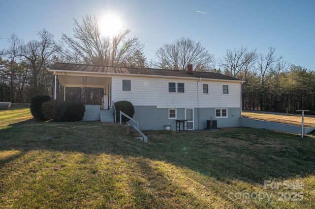 897 Calloway Road, Lincolnton, NC 28092
