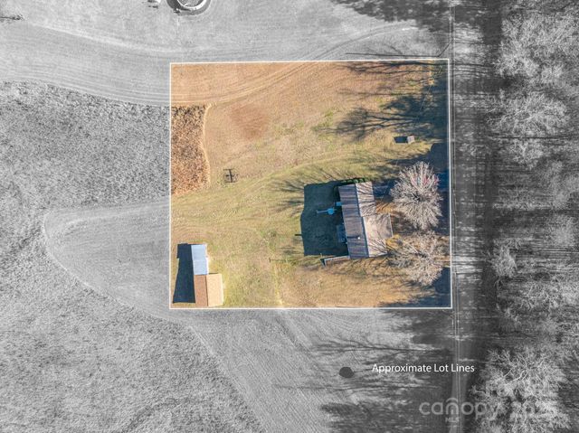 897 Calloway Road, Lincolnton, NC 28092