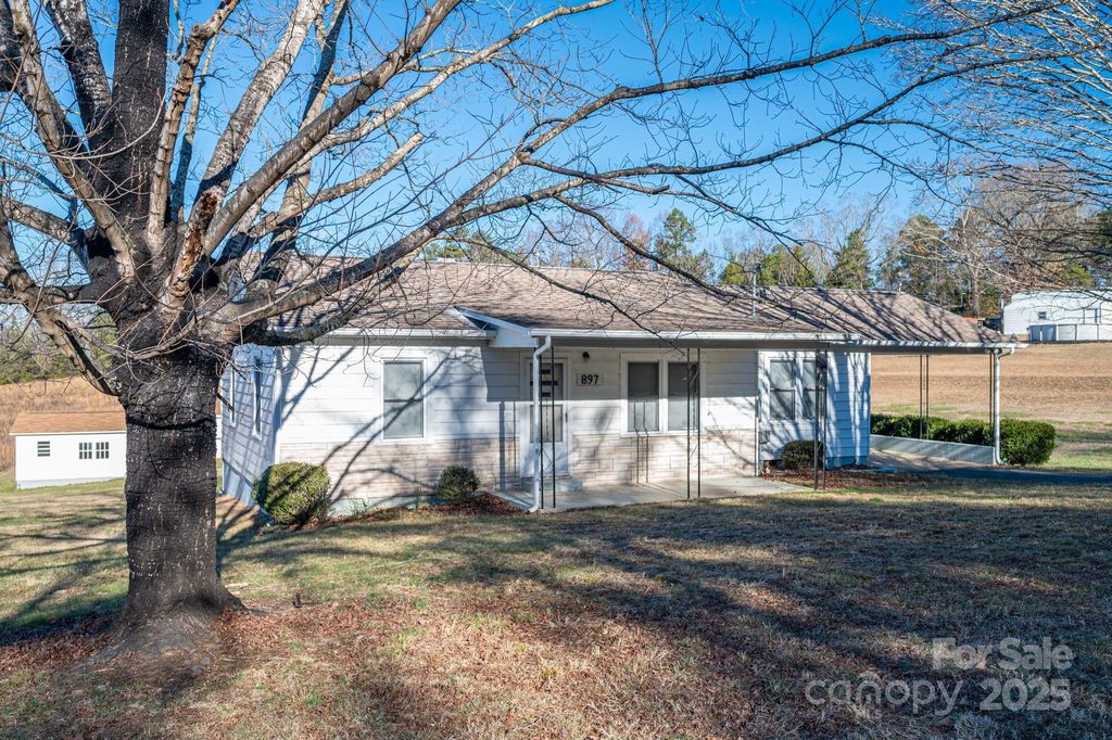 897 Calloway Road, Lincolnton, NC 28092