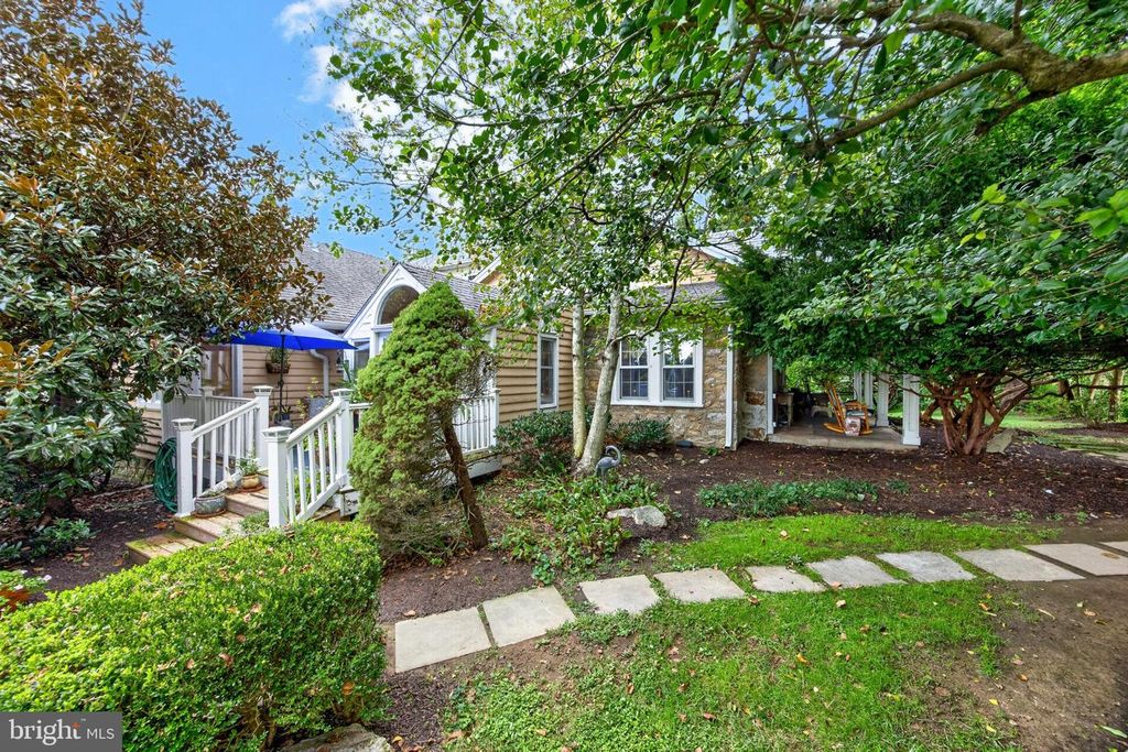1043 BODINE RD, Chester Springs, PA 19425 — photo 5