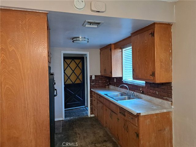 1404 E Louisa, West Covina, CA 91791