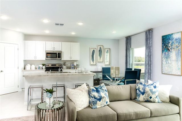 4736 BABYS BREATH PLACE, Lake Hamilton, FL 33851