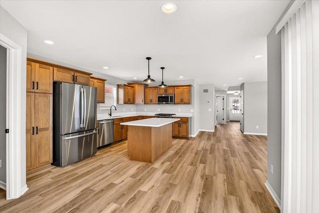 1096 Wild Willow Way, Verona, WI 53593