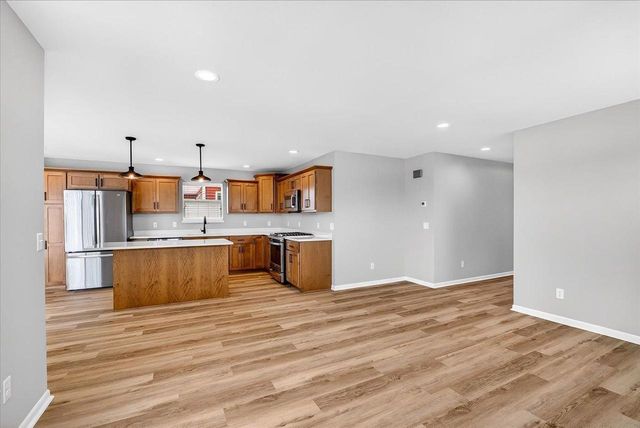 1096 Wild Willow Way, Verona, WI 53593