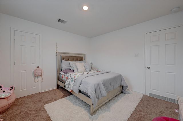 1234 Blue Hazel Court, Pinehurst, TX 77362