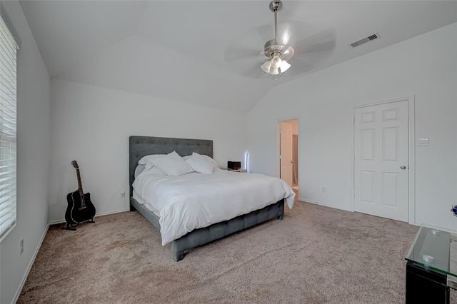 1234 Blue Hazel Court, Pinehurst, TX 77362