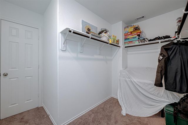 1234 Blue Hazel Court, Pinehurst, TX 77362