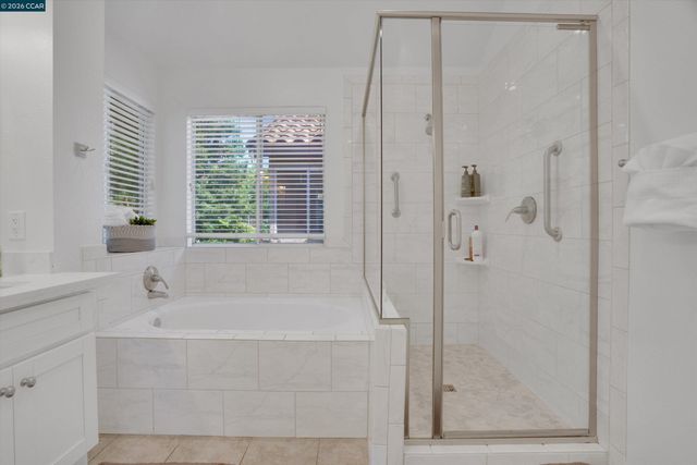 5248 Boulder Ct, Concord, CA 94521